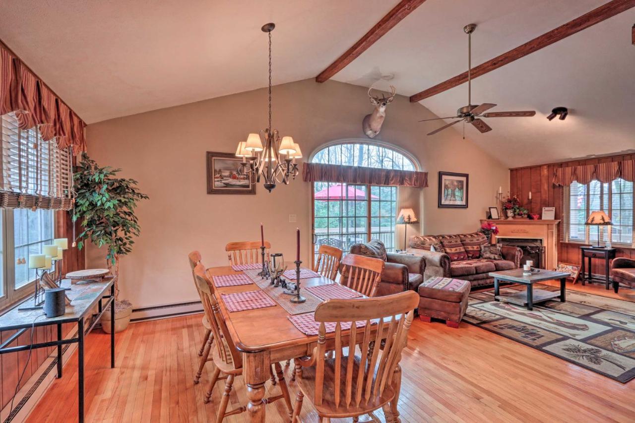 Poconos Home With Game Room Walk To Lake Harmony! Exteriér fotografie