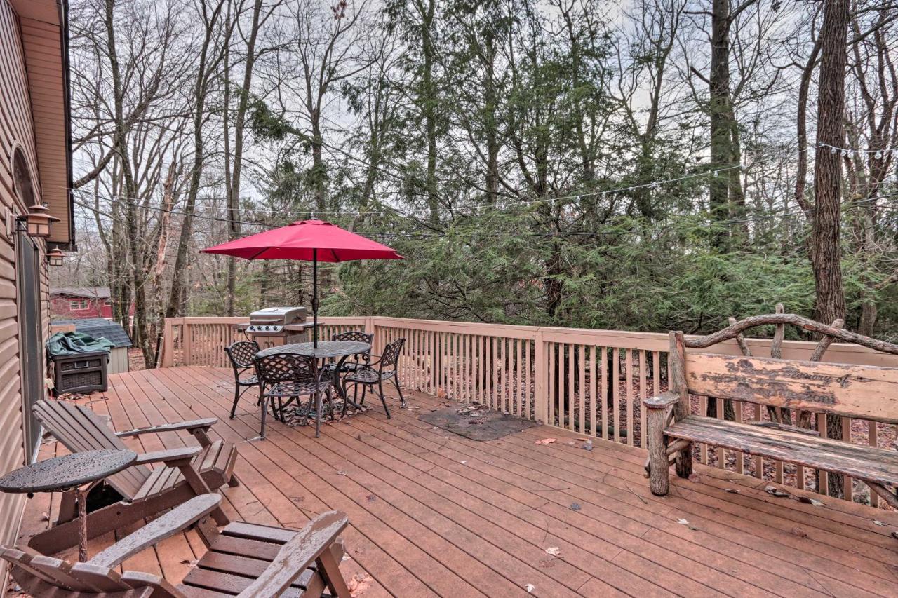 Poconos Home With Game Room Walk To Lake Harmony! Exteriér fotografie
